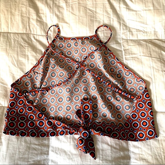 F21 Red Print Tie Back Crop Halter - Picture 2 of 7